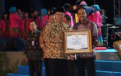 Budi Sulistyono Menyabet Gelar Ketenagakerjaan 2017