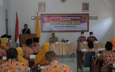 Sekda Ngawi, Buka Raker Semester 1 PWRI Ngawi