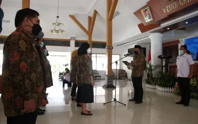 Pelantikan Pengurus Dekranasda Kab. Ngawi, Bupati Ngawi Ingin Produk Unggulan Ngawi Memiliki Daya Saing