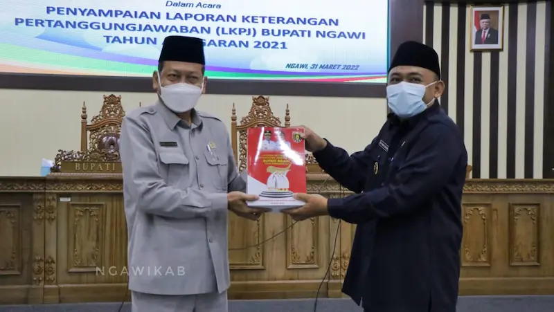 Rapat Paripurna DPRD Ngawi, Agenda Penyampaian LKPJ TA 2021