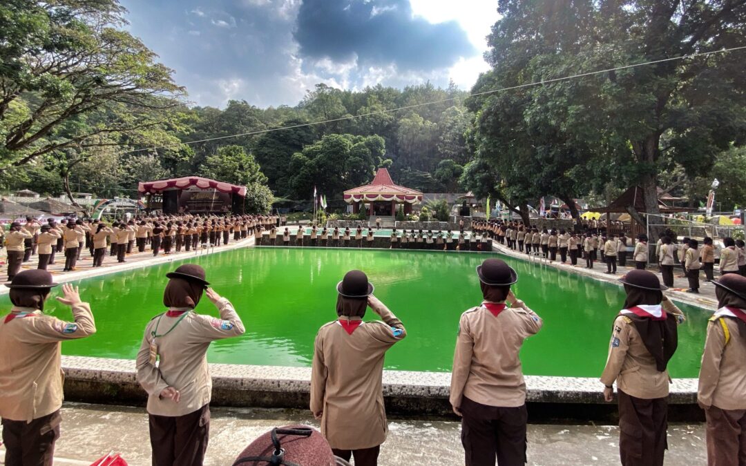 Ketua Kwarcab Ngawi Buka Perkemahan Pramuka Saka Bakti Husada di Gendingan