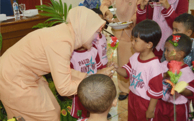 Kejutan PAUD untuk Ibu-ibu Dharma Wanita Persatuan