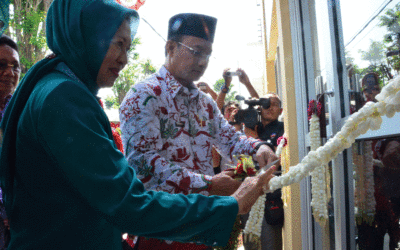 BUPATI NGAWI RESMIKAN PUKESMAS RAMAH SPEKTAKULER