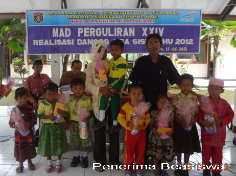 PNPM Mandiri Pedesaan Kec. Pangkur Bagikan Beasiswa